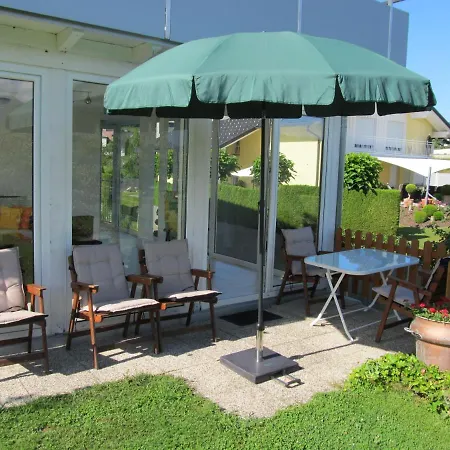 Metzler Apartment *