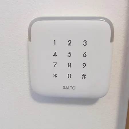 Metzler Apartment *