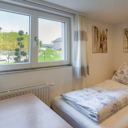 Metzler - Blick Auf Berge Göfis